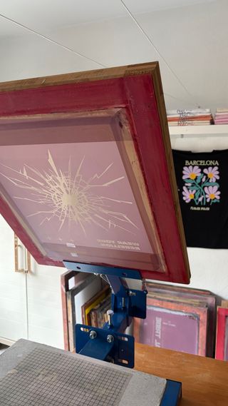 Servicio de estampación tanto textil como papel.