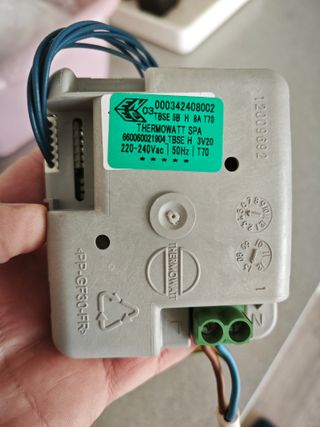 Termostado Caldera Ariston con eje y botonera