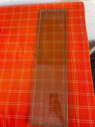 Estantería de cristal