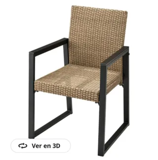 Sedia da esterno in metallo e vimini