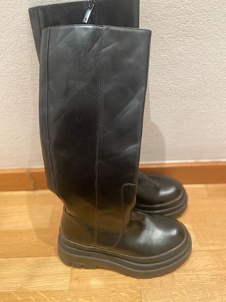 Botas altas Zara talla 37 negras