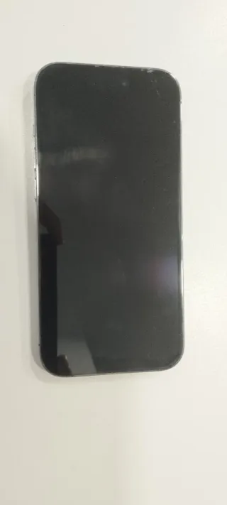 iPhone 14 Pro Morado