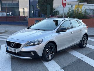Volvo V40 D3 CROSS COUNTRY 2017