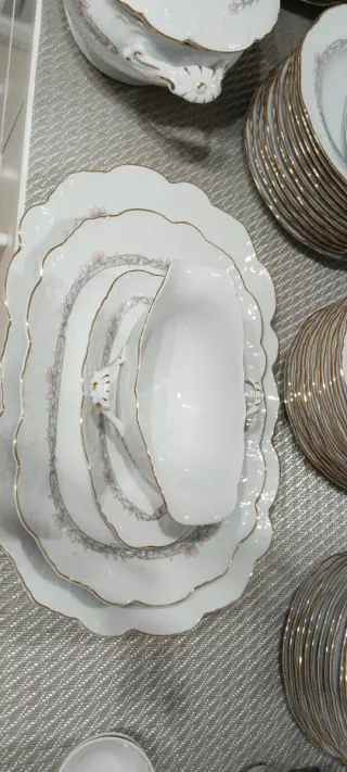 VAJILLA PORTUGUESA, VISTA ALEGRE