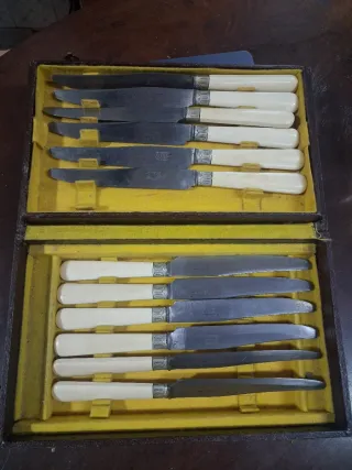 Antiguos cuchillos Art Deco Francia