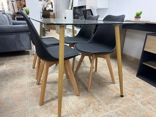 Mesa de Comedor Cristal + 4 Sillas -Calidad Bilbao
