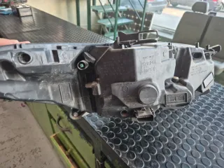 Faro Izquierdo Ford Mondeo MK V