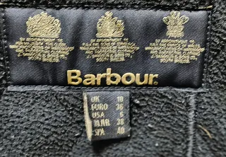 Chaqueta Barbour acolchada negra