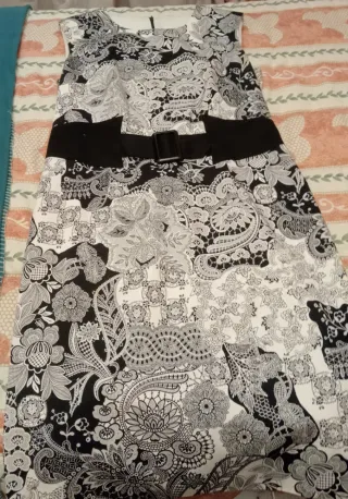 Vestido fiesta blanco y negro