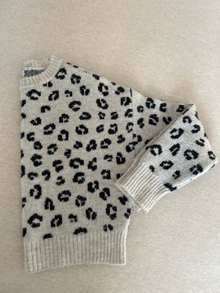 Jersey Subdued estampado leopardo crudo