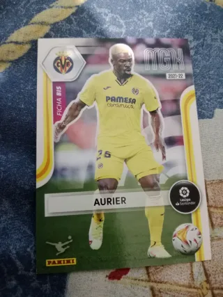 Cromo Panini Aurier Villarreal 2021-22