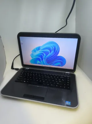 Ordenador portátil Dell Inspiron 5520