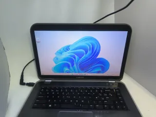 Ordenador portátil Dell Inspiron 5520