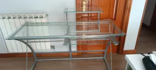 Mesa escritorio cristal y metal