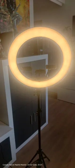 Aro de Luz LED con trípode