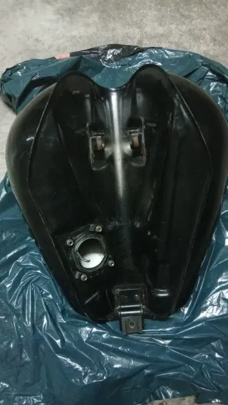 Depósito Daelim Daystar Inyección