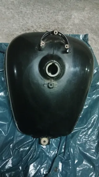 Depósito Daelim Daystar Inyección