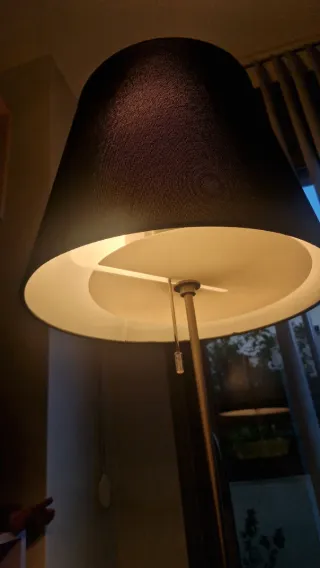 Lámpara de pie IKEA Nyfors luz regulable