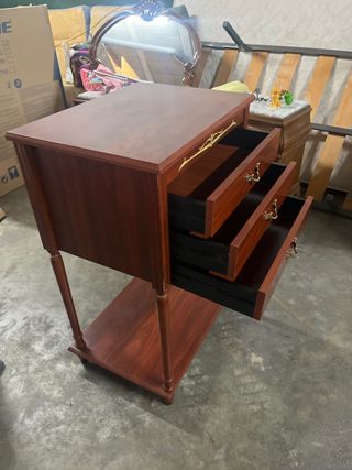 Mesita de entrada de madera