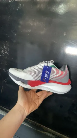 Sneakers Etonic Rosse e Bianche