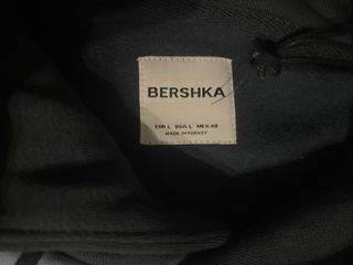 Sudadera Bershka Nueva Offline – Talla L