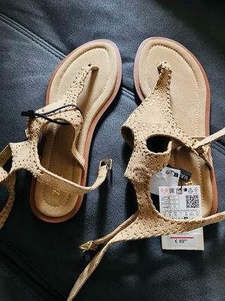 Sandalias gladiador color arena