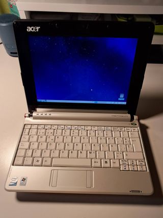 Mini portátil Acer Aspire One ZG5
