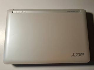 Mini portátil Acer Aspire One ZG5