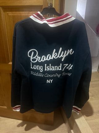 Sudadera Zara sin estrenar nueva. Talla M.