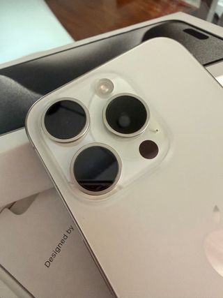 iPhone 15 Pro 256 blanco