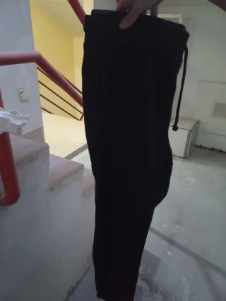 CHÁNDAL PRIMARK NEGRO TALLA XL