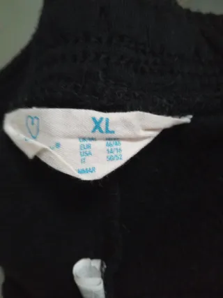 CHÁNDAL PRIMARK NEGRO TALLA XL