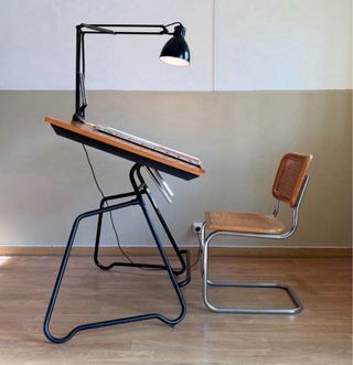 Tavoletto da disegno vintage in legno e metallo