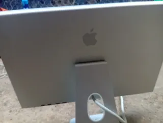 Monitor Cinema Display HD apple 22"