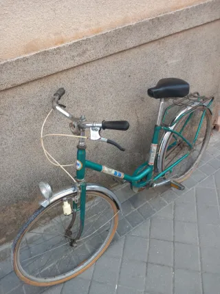 Bicicleta BH verde vintage