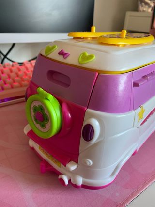 Carro de bonecas com acessórios