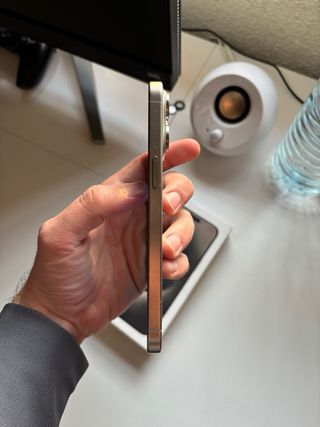 iPhone 15 Pro Max Titanio Natural