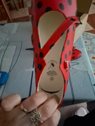 Zapatos Flamenco Sevillana Lunares Rojos