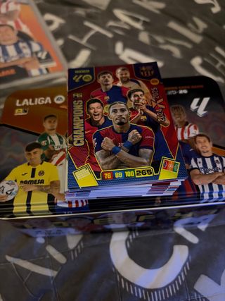 Adrenalyn xl 25-26 cromos cambio o vendo