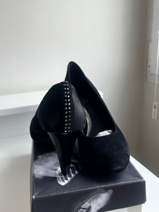 Salones Geox Tacón Alto Negro