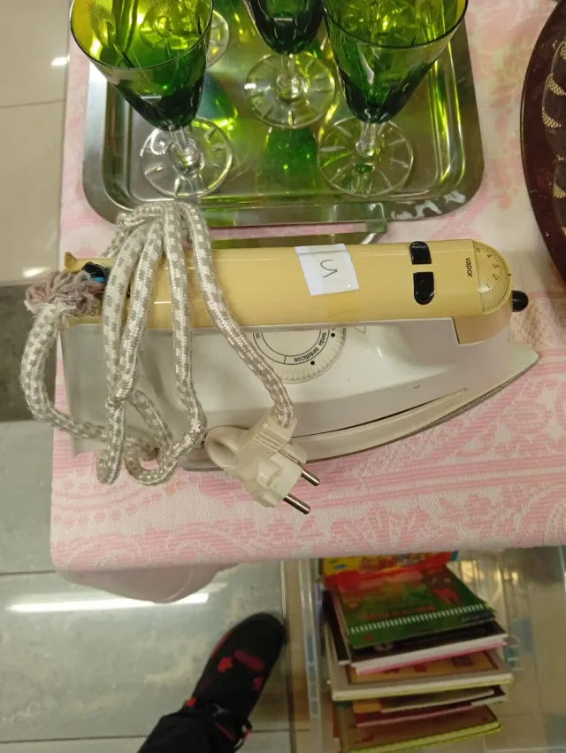 Plancha de ropa vintage