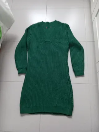 Vestido de lana mas bufanda talla M.