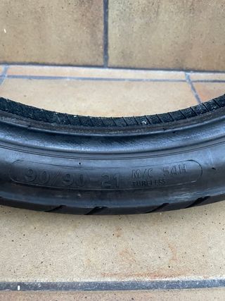 Neumático Continental