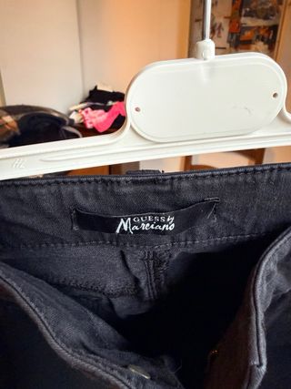 Guess Pantaloni Neri con Glitter