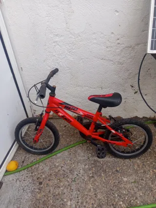 Bicicleta infantil roja JUVENTI