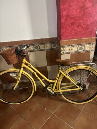 Bicicleta INDUR amarilla