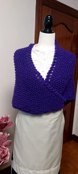 Toquilla tejida a mano morada