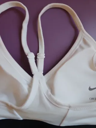 Sujetador deportivo Nike blanco