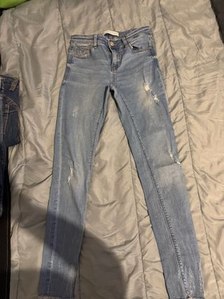 Pantalones vaqueros talla 34