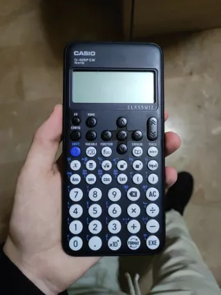 Calculadora Casio fx-82SP CW Iberia